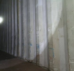 1009555-1lyx65xhqk9icwisffdsupsemvdxcjkpb
